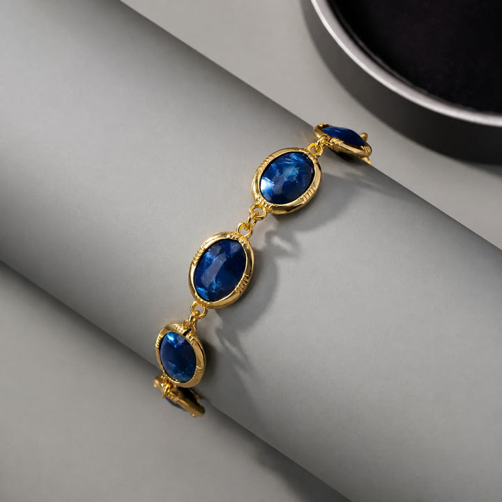 Seraphyne Glacienne Gold Bracelet | Community Club